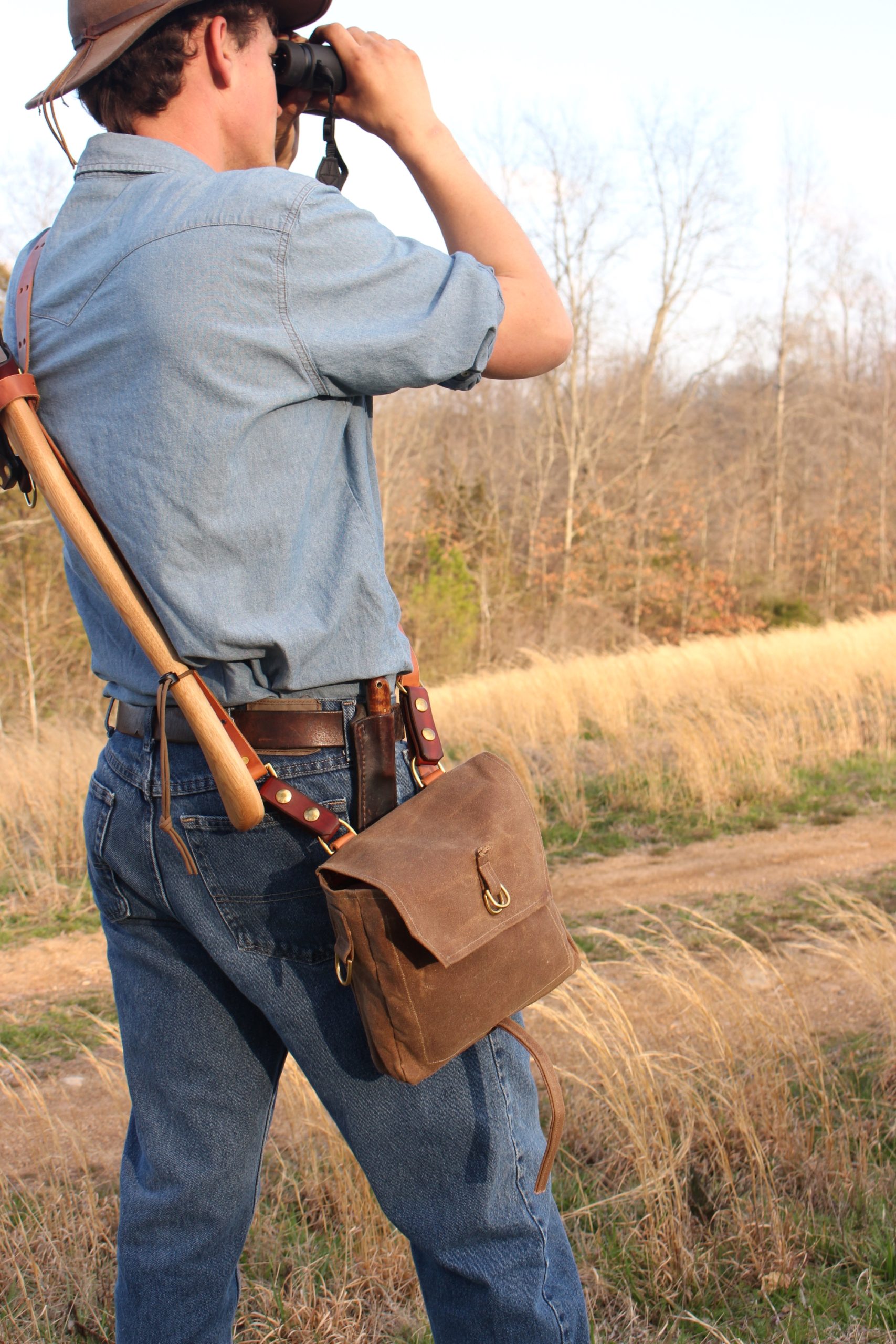 handmade, usa made, usa made axe, hatchet, chopping, wood chopping, outdoor, outdoorsman, survival, backwoodsman, hickory, axe made in america, axes made in the usa, ike bullington, wolf valley forge, valley forge, pack axe, back packing, camping, trail axe, hunting axe, trappers axe, camp axe, bush axe, belt axe, pack axe, leather shoulder rig, chopping axe, leather axe carrier, shoulder sling for axe, carpenter's axe, Wolf Valley Forge, Wolf Valley Forge axe release, Axe Wax, haversack, go back, man purse, man bag, canvas bag, reenactor, reenacting