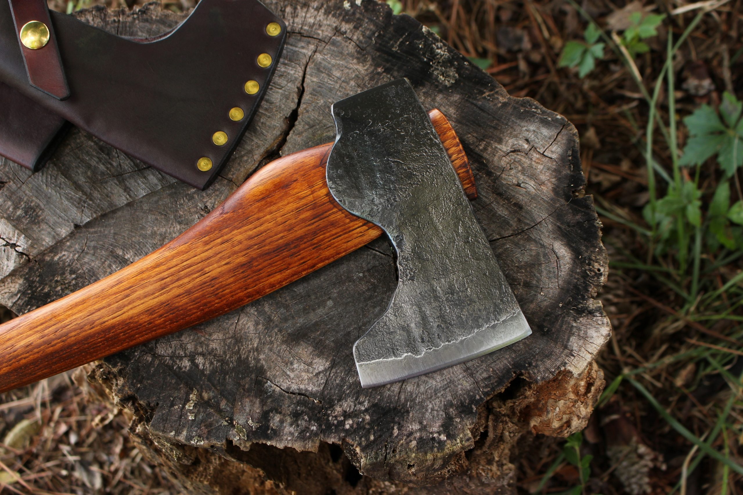Bubba’s Custom Trekker Axe