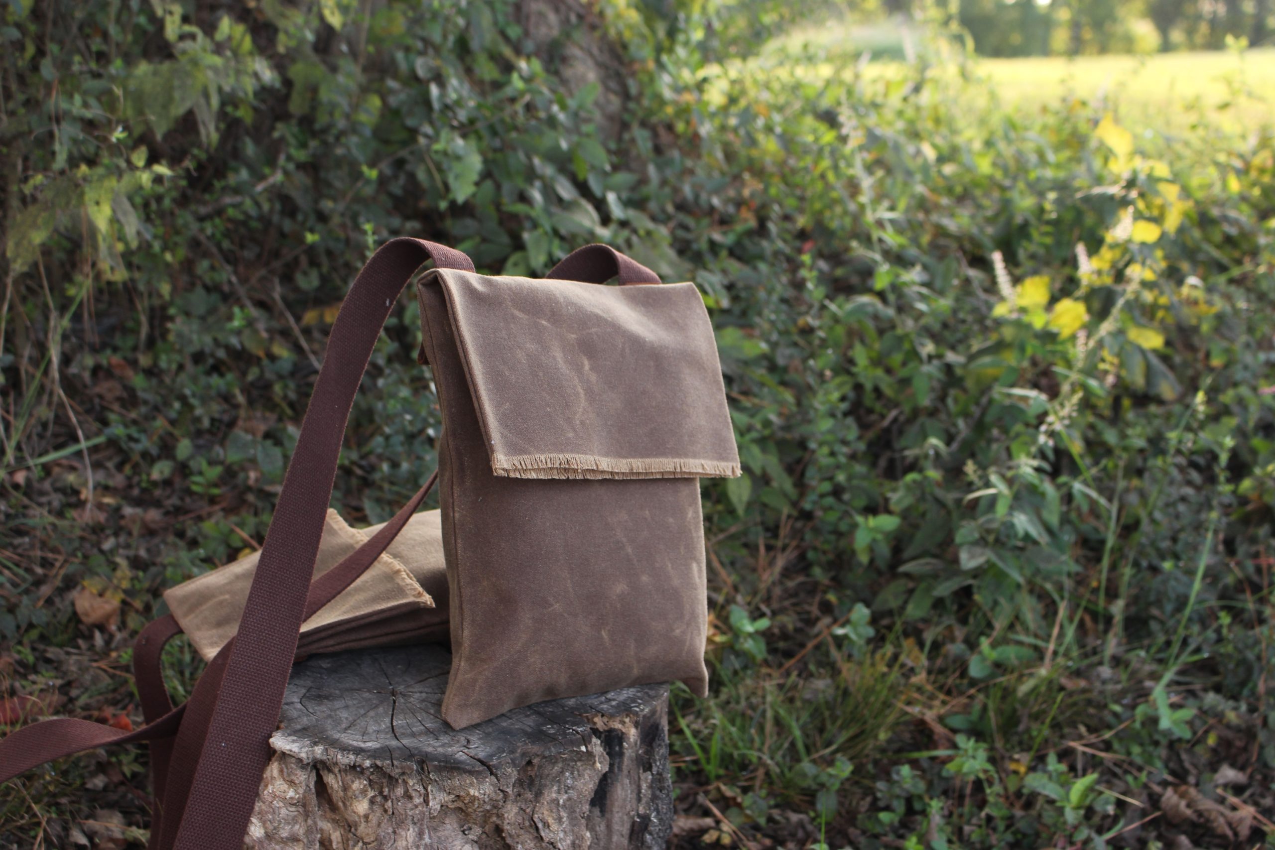 handmade, usa made, usa made axe, hatchet, chopping, wood chopping, outdoor, outdoorsman, survival, backwoodsman, hickory, axe made in america, axes made in the usa, ike bullington, wolf valley forge, valley forge, pack axe, back packing, camping, trail axe, hunting axe, trappers axe, camp axe, bush axe, belt axe, pack axe, leather shoulder rig, chopping axe, leather axe carrier, shoulder sling for axe, carpenter's axe, Wolf Valley Forge, Wolf Valley Forge axe release, Axe Wax